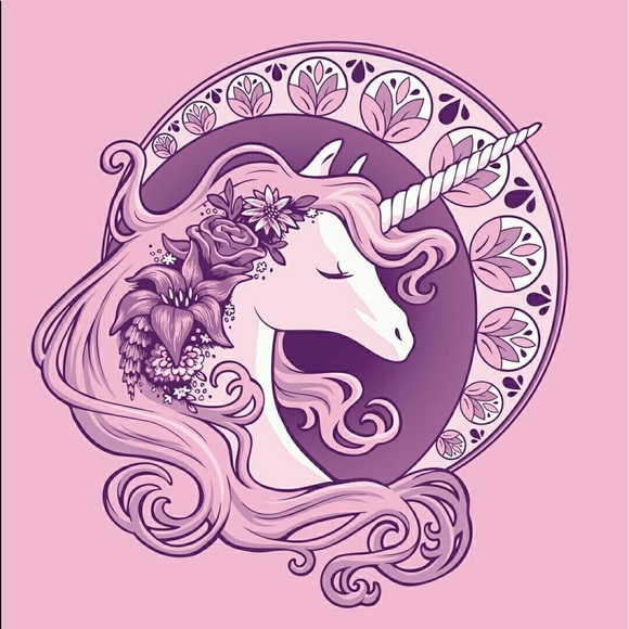 Meet your Posher, Lena.U are all magical ✨ - Picture 9 of 9